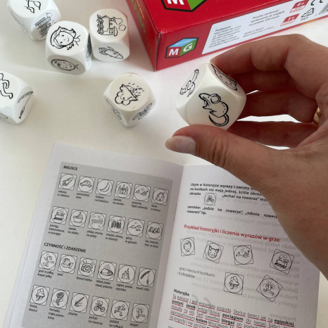 Дидактична розвиваюча гра "Кубики історії" Розповім тобі мама