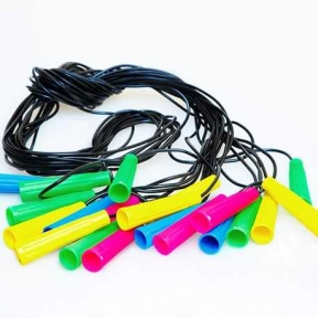 Скакалка №5 чорна (довж 260см, діам 5 мм) 035/13 Бамсік