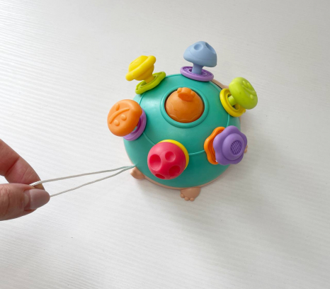 Логический ежик с прорезывателями, погремушками, спинером, эластичные ножки, YL 1022-29 A