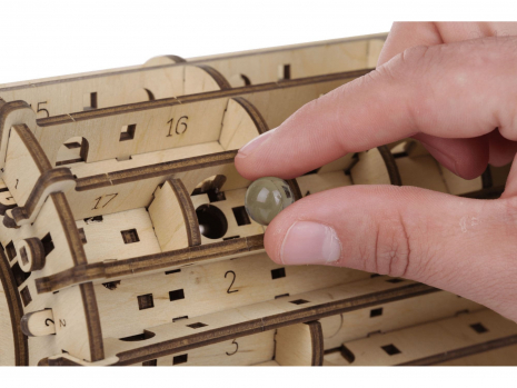 Дерев'яний конструктор Лабіринт Scroll & hole 100 ел Mr.Playwood (10701)