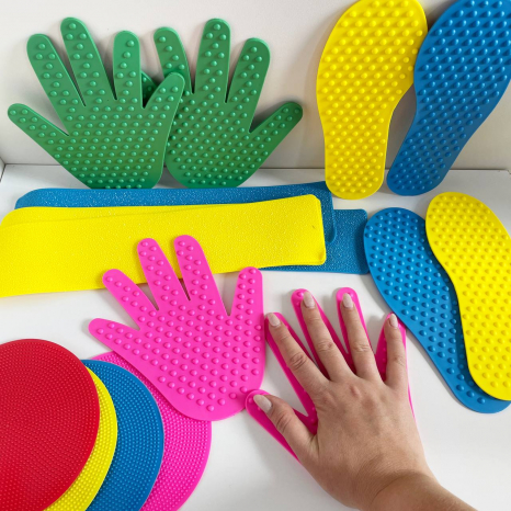 Набір для сенсорного розвитку дитини Ручки-ніжки 16 елементів  Ortek