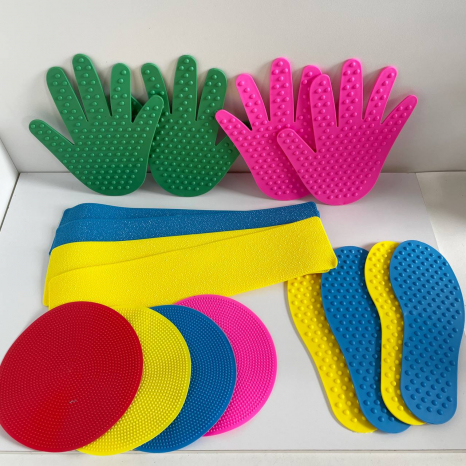 Набір для сенсорного розвитку дитини Ручки-ніжки 16 елементів  Ortek