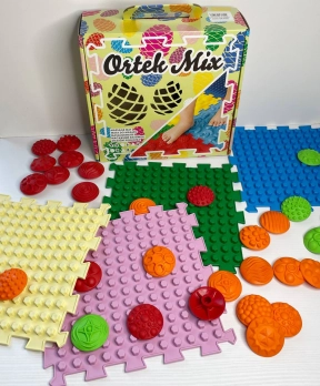 Масажний килимок «Ортек Мікс Пазли» 4 елементи + 4 комплекти модулів "Візерунки"