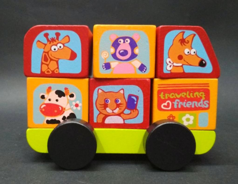 Дерев'яна машинка - пірамідка Веселі звірі Cubika LM-10