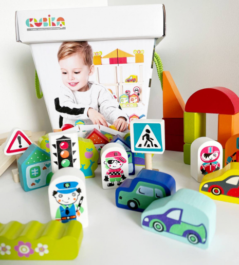 Дерев'яний конструктор Містечко для хлопчиків Cubika (Левеня) 13913