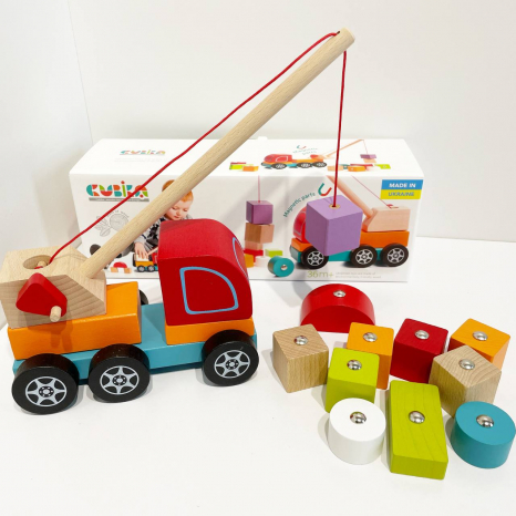 Дерев'яна іграшка Машинка Автокран з магнітними блоками Cubika (Левеня) 13982