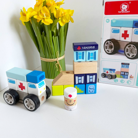 Дерев'яний конструктор будівельні блоки зі світло-музичними ефектами Швидка допомога Top Bright 150178