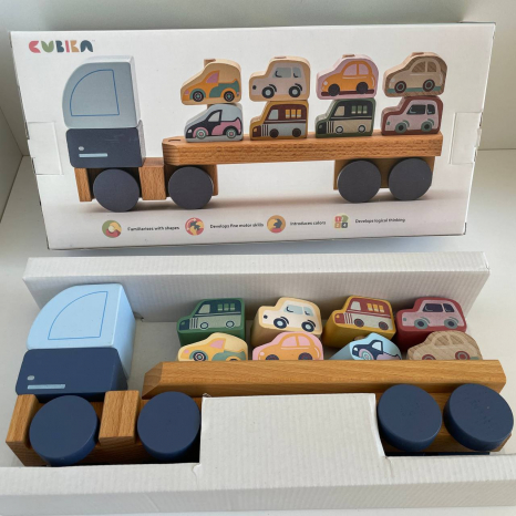 Дерев'яна іграшка пірамідка Тягач з машинками LM-15 Cubika 15924