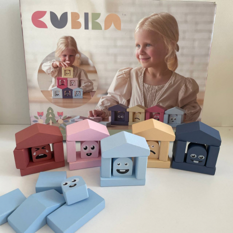 Деревянный конструктор "Цветные домики" 2 Cubika 15962