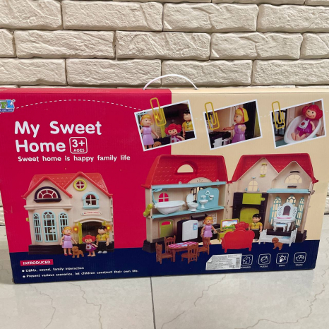 Ляльковий будиночок з меблями та ляльками, дверний дзвінок, підсвічування ліхтарів, 16849