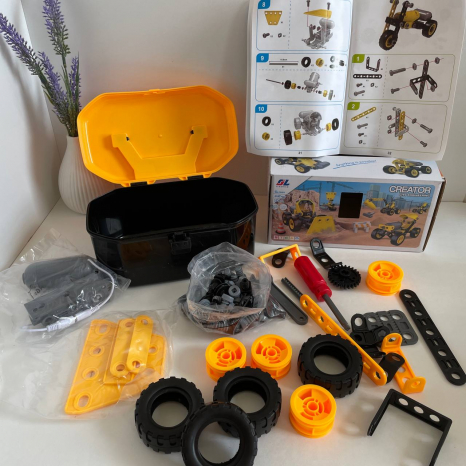 Конструктор  112 елементів, інструменти, на батарейках, пластикові та гумові деталі J 7720