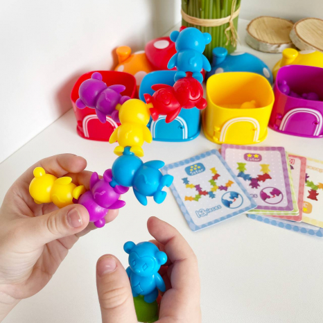 Логічна гра-сортер будиночки мухоморчики з картками із завданнями, ключами,36 фігурок медведиків 2188-55