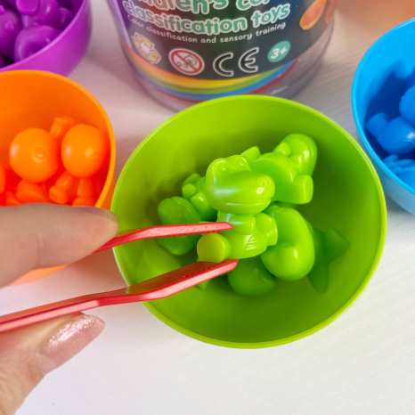 Логічна гра-сортер, Тваринки 36 елементів, 6 тарілочок, 2 пари щипців, 2188-85