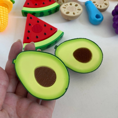 Набор продуктов на липучках с ножом и доской в коробке Лисичка 228K60