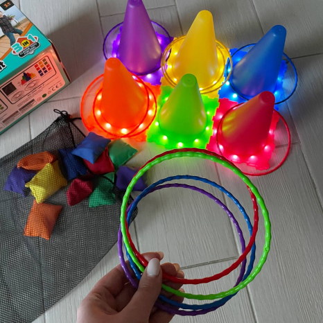 Активна гра 3в1 з конусами і мішечками для метання з підсвіткою, кольорові кільця , 2888-16 B