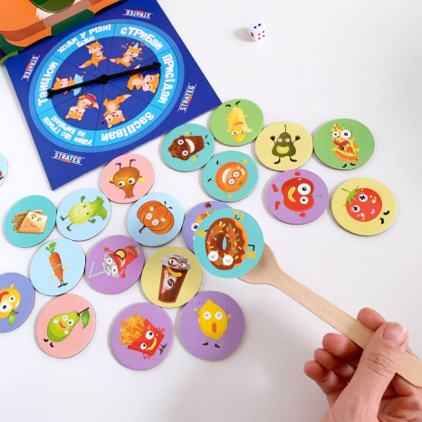 Настільна гра "Погодуй мене" -  лисичка розвиваюча Strateg 30347