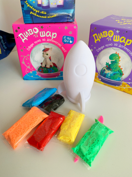 Набір для творчості "Rocket light night" 30709 Strateg