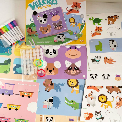 Развивающая многоразовая логическая книга с маркерами и липучками Животные333-4