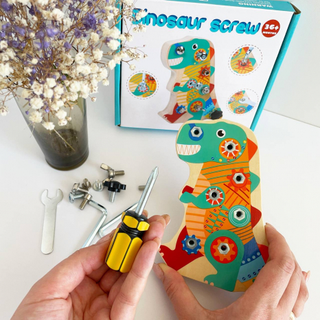 Дерев'яна дошка для розвитку моторики Динозавр C 35581: викрутка, шестигранні ключі, гайковий ключ