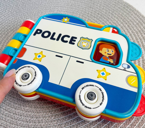 Розвиваюча книжка-авто з музичними світловими ефектами (озвуч. англ.)35886