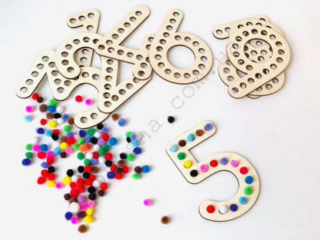 Дерев'яна гра сортер Цифри з помпонами Познавалка 4408000 Poznavalka