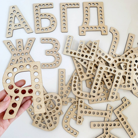 Дерев'яна гра Літери - трафарети  Познавалка 4408100 Poznavalka