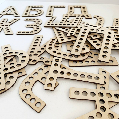 Дерев'яна гра Літери - трафарети  Познавалка 4408100 Poznavalka