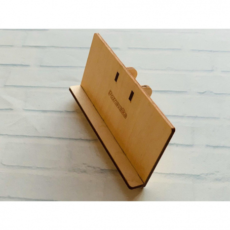 Дерев'яна підставка для карток. Poznavalka. 44092600