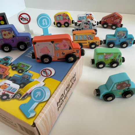 Дерев'яні магнітні машинки з цифрами 49325