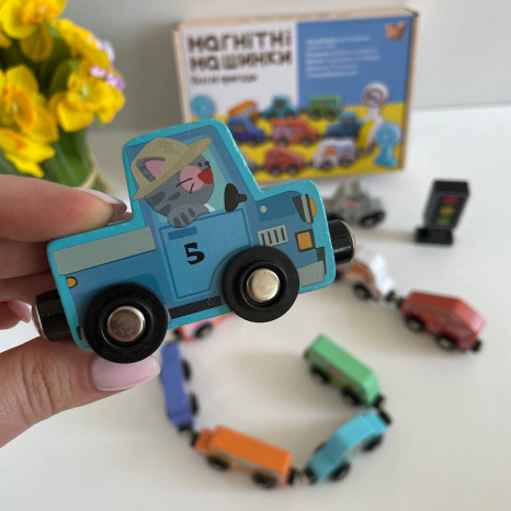 Дерев'яні магнітні машинки з цифрами 49325