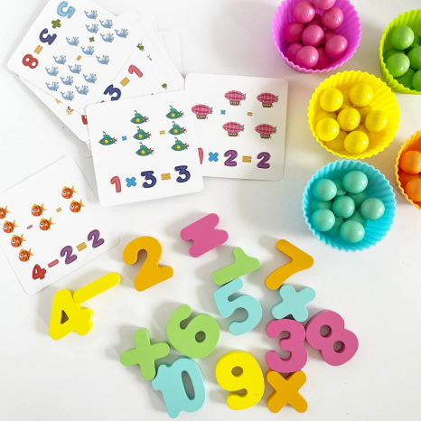 Логічна мозаїка із кульками Математика, набір для сортування C 54476