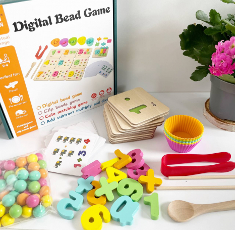 Логічна мозаїка із кульками Математика, набір для сортування C 54476