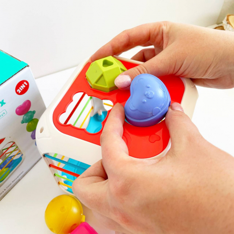 Розвиваючий сортер з резиночками та тактильними елеменами  грані з резинками, 6 фігур (брязкальця) 608-99