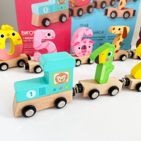Дерев'яна іграшка Потяг цифри магнітний