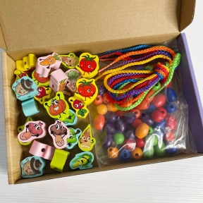 Дитяча дерев'яна шнурівка Овочі, 63732