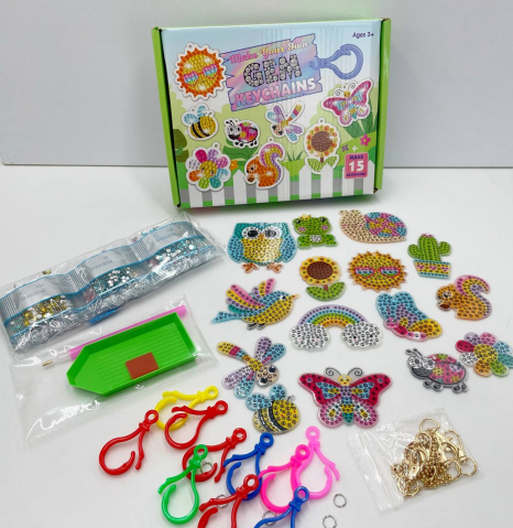 Набір для творчості алмазна мозаїка 15 брелочків Сад C 64271