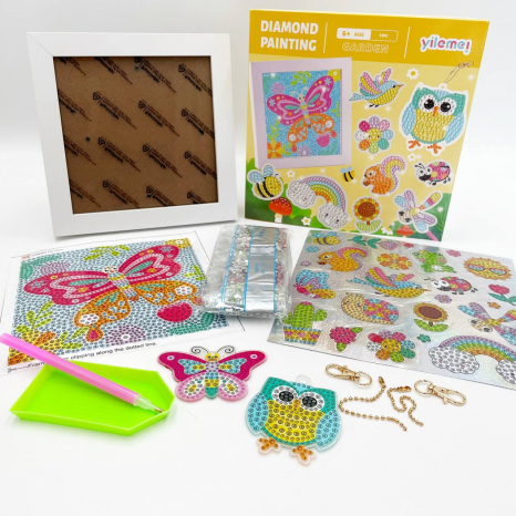 Набір для творчості алмазна мозаїка Сад з картиною рамкою, наліпки, 2 брелоки C 64274