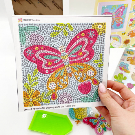 Набір для творчості алмазна мозаїка Сад з картиною рамкою, наліпки, 2 брелоки C 64274