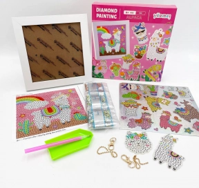 Набір для творчості алмазна мозаїка Лами з картиною рамкою, наліпки, 2 брелоки C 64274