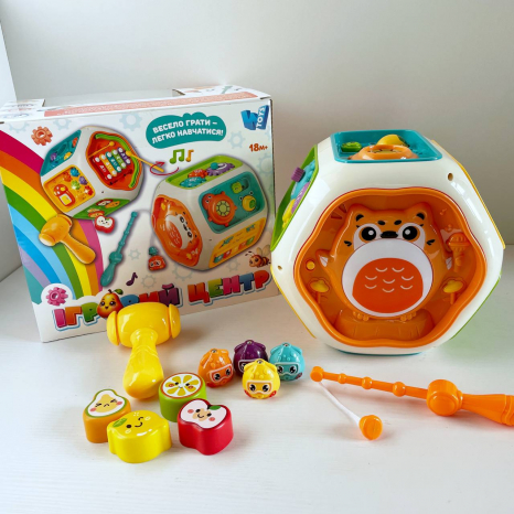 Інтерактивний ігровий бізіцентр (укр): пісні, казки, музичні інструменти, цифри, скоромовки, магнітна риболовля тощо 65540