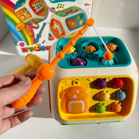 Інтерактивний ігровий бізіцентр (укр): пісні, казки, музичні інструменти, цифри, скоромовки, магнітна риболовля тощо 65540