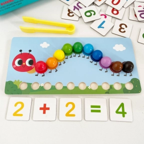 Деревянная игра - сортер с шариками и пинцетом математическая Гусеница C 65766