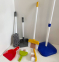Дитячий набір для прибирання 9 елементів, підставка, мітла, щітки 667-75