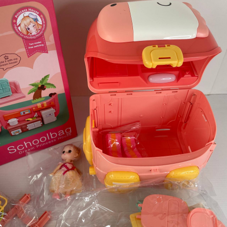 Будиночок-рюкзачок з лялькою,улюбленцями, меблі, з світловими-звуковими ефектами, підсвічування, 6673