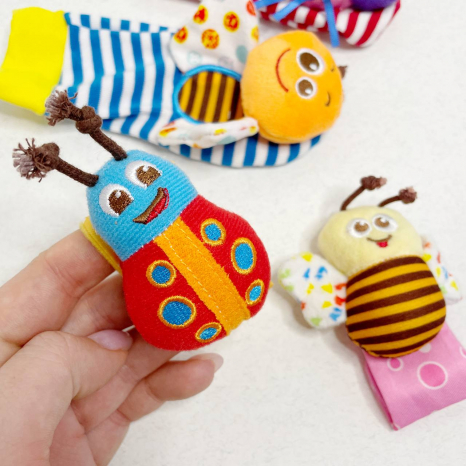 Брязкальця на ручки і ніжки  дзвінкі та шелесткі елементи