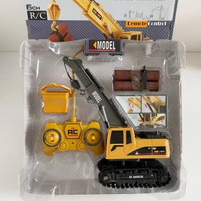 Подъемный кран на радиоуправлении с аккумулятором 3.7 V, подсветка, звук, 689-804