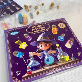 Творчий набір чарівниці для виготовлення чарівного зілля у флаконах 708-1