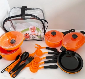 Дитячий кулінарний набір посуду (25предметів) Юніка, 71498