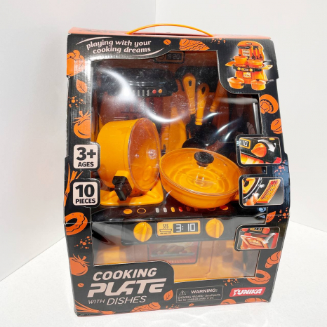 Набір іграшковго посуду з плитою "Cooking Plate with dishes" на 10 предметів в помаранчевий в коробці, 71771 Юніка