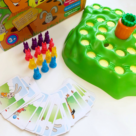 Настільна розважальна гра "Битва за моркву" (Заячі перегони)